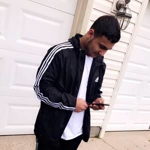 Meet your Posher, Yigit